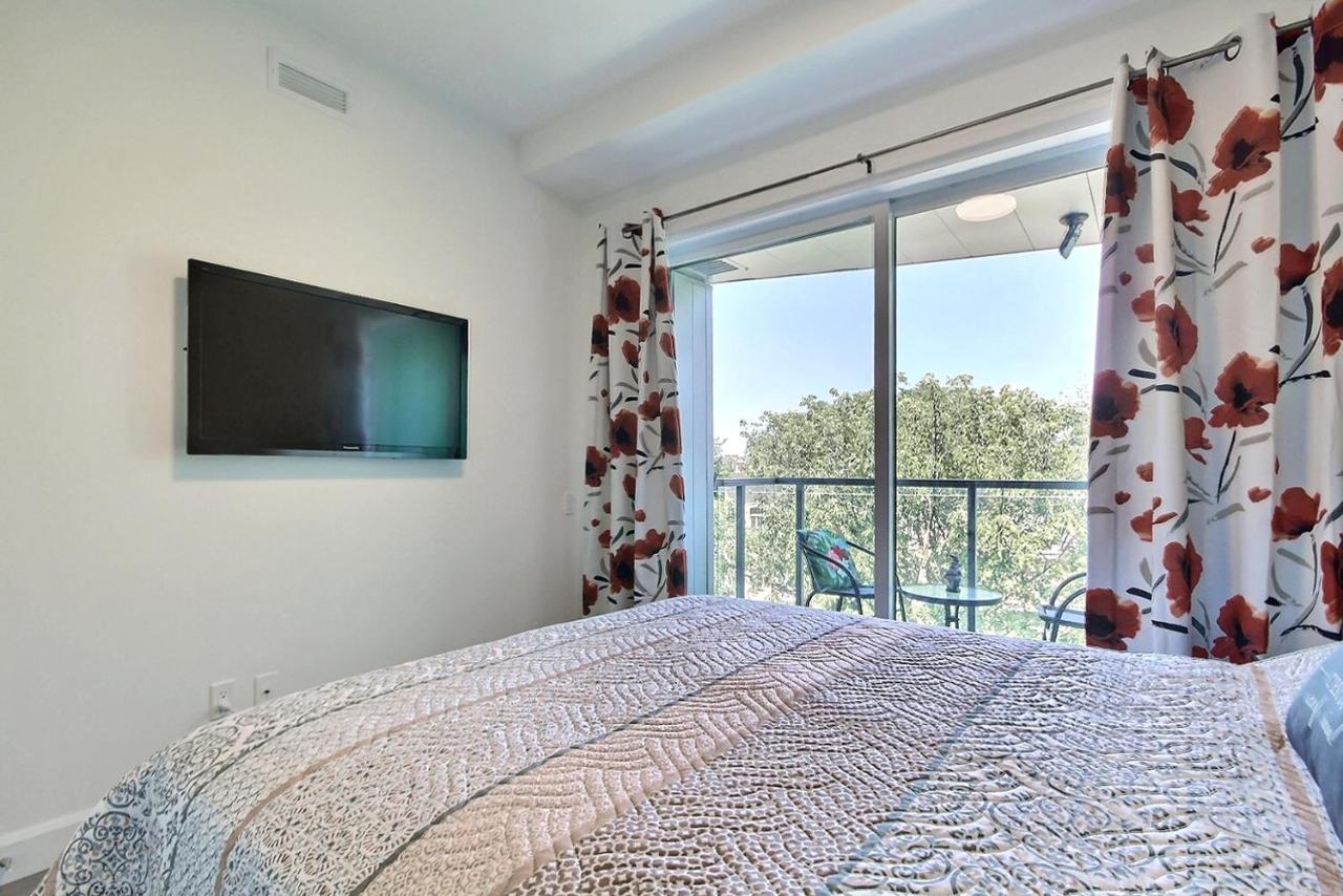קוויבק סיטי Good Vibes Only -Modern And Spacious 2 Bedroom Condo 4 Beds Free Parking, Gym מראה חיצוני תמונה