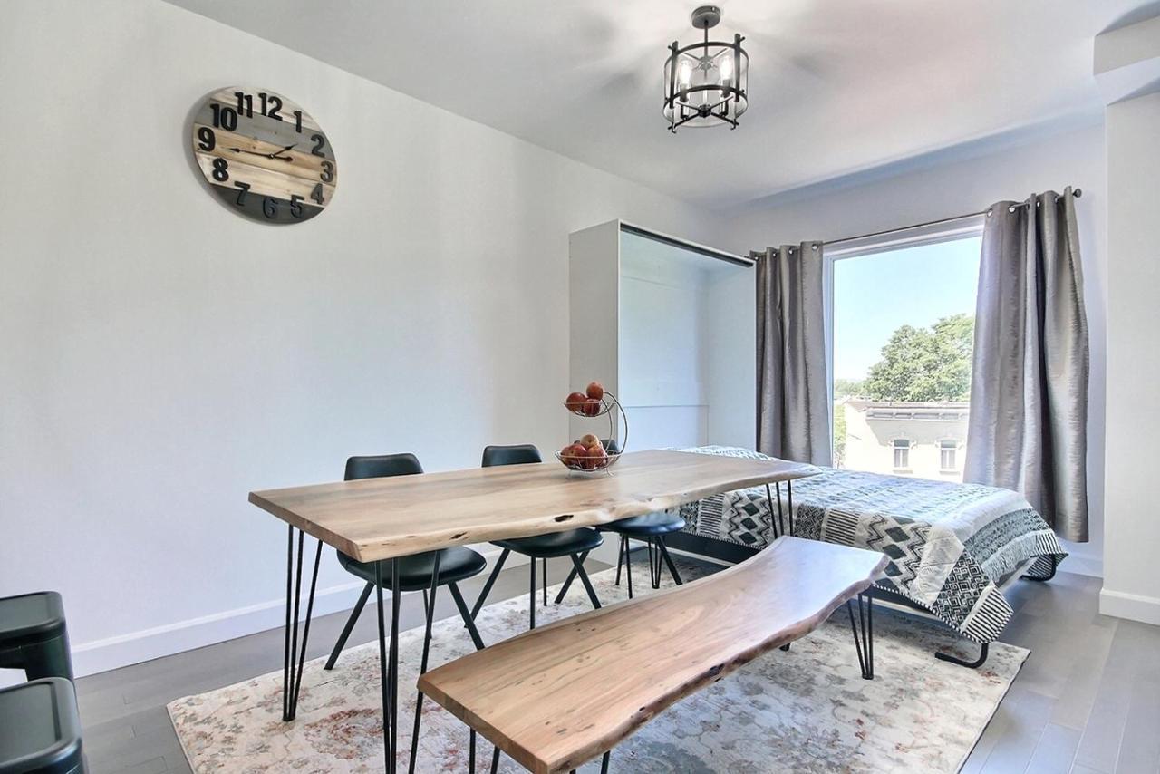 קוויבק סיטי Good Vibes Only -Modern And Spacious 2 Bedroom Condo 4 Beds Free Parking, Gym מראה חיצוני תמונה